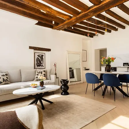 Marais Gem 2br 6p Paris